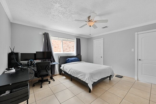 Photo - 12714 Huntington Field Dr