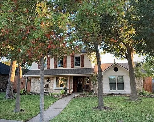 Building Photo - 1718 Clarendon Dr Rental