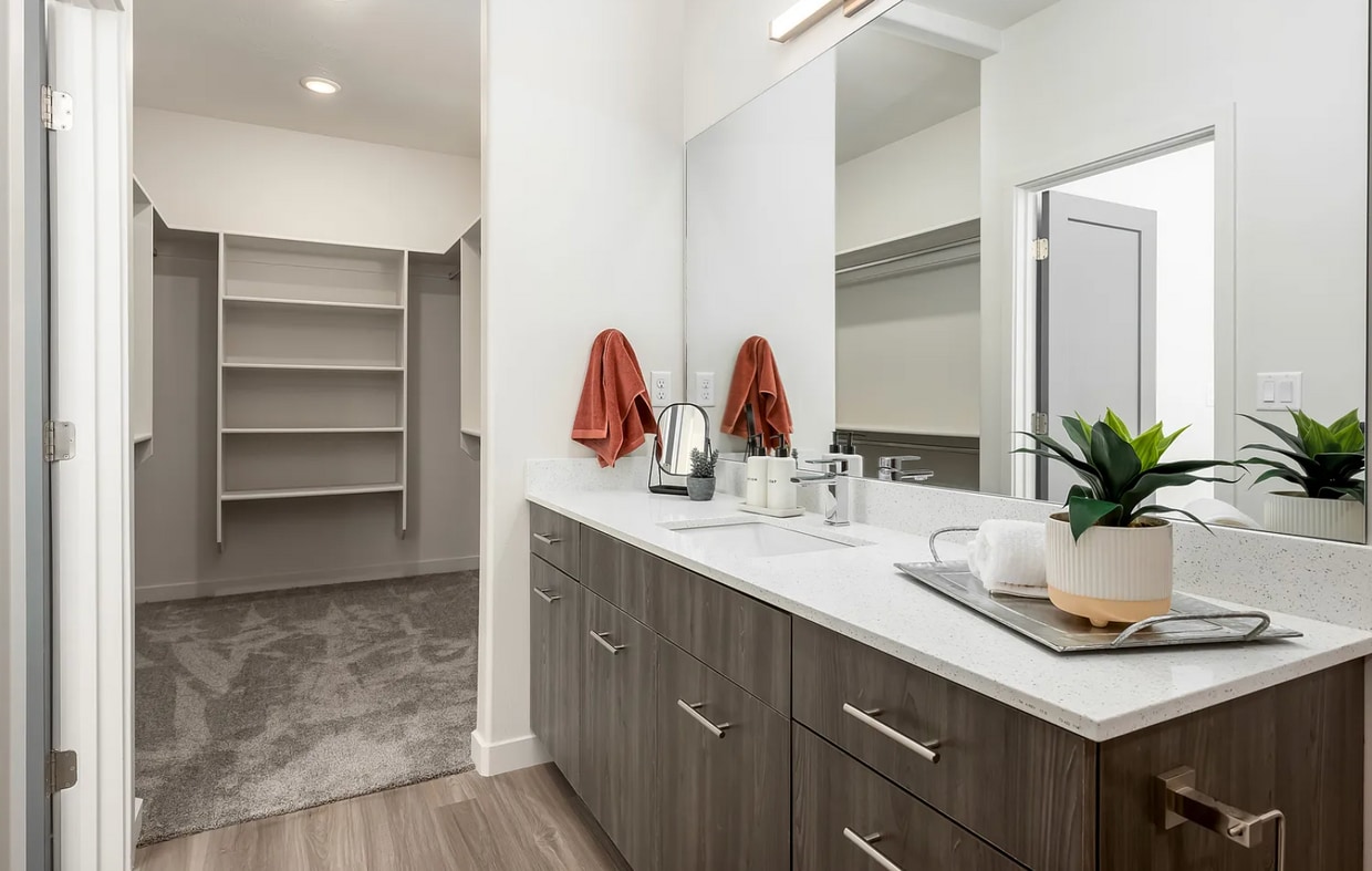 Photo - 2525 15th St (Denver, CO)