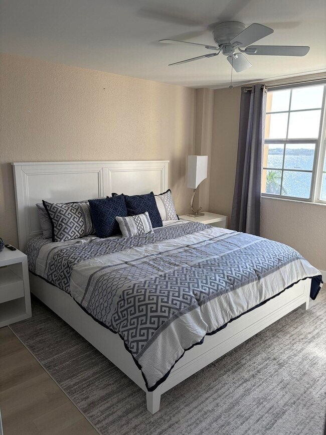 Photo - 1801 N Flagler Dr Unidad 704