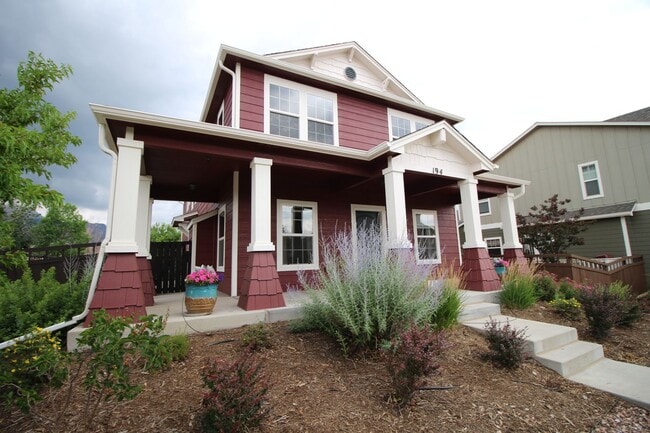 Photo - Beautiful 3bdrm 3bath home in Gold Hill Mesa