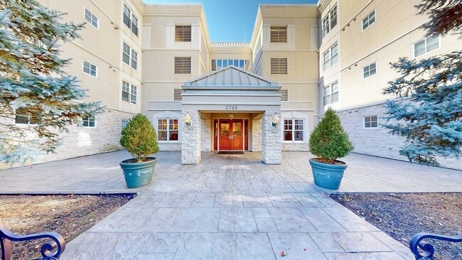 Building Photo - 5745 Newbank Cir Unit 202