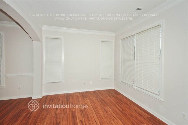 Photo - 4043 Ashland Cir