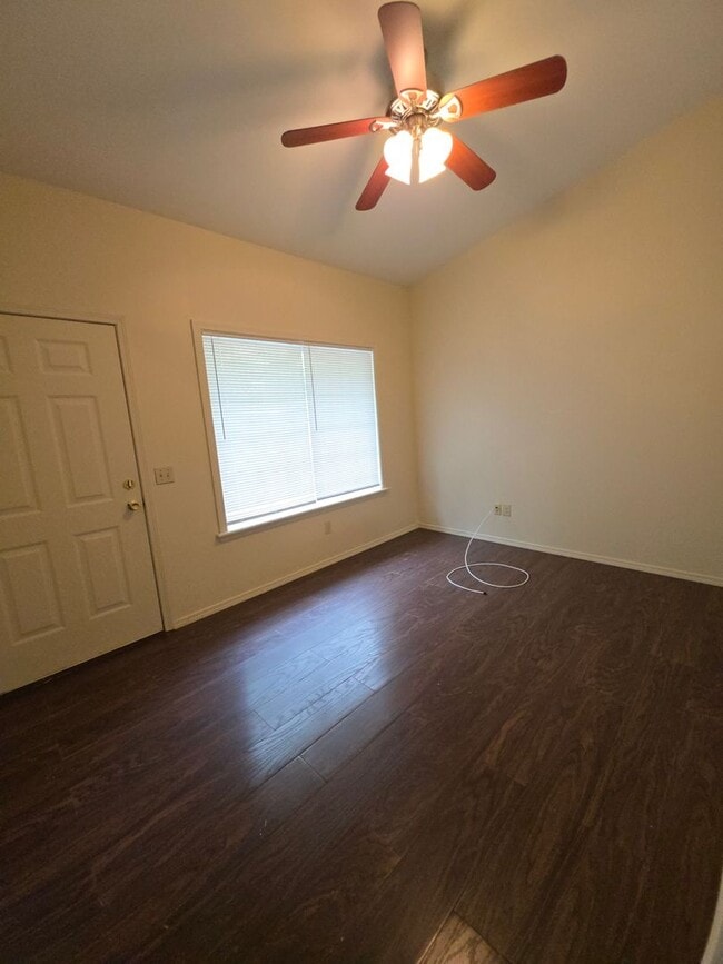 Photo - 2635-2635 W C St Unit 2635