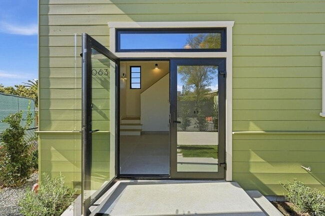 Photo - 1065 Buena Vista Way