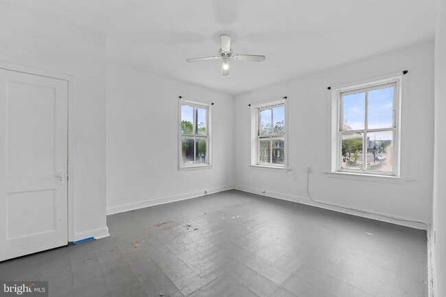 Photo - 1701 6th St NW