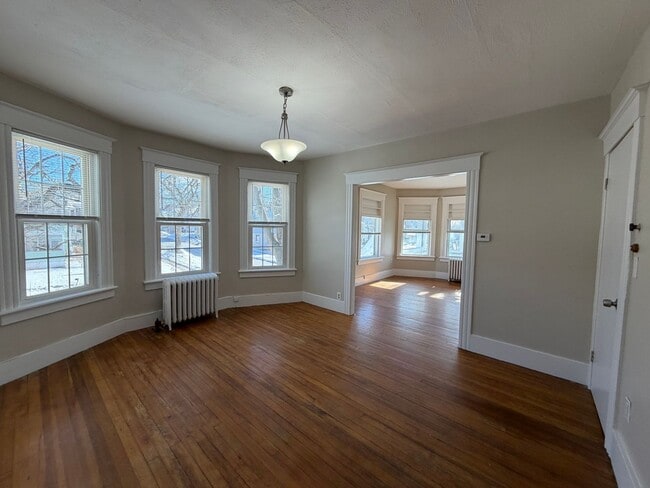 Photo - 93-95 Stoddard Avenue Unidad 93