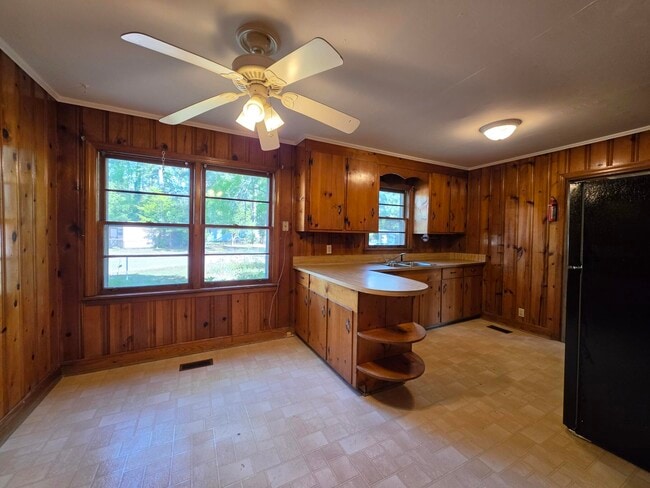 Photo - 232 Pinckney St