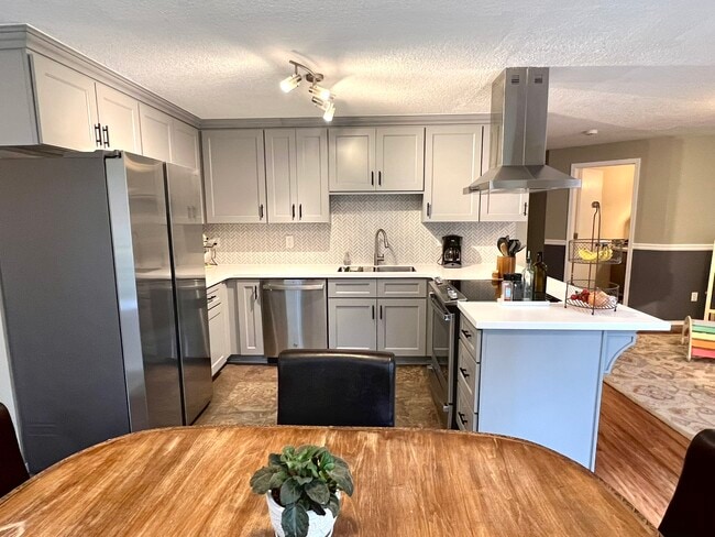 Photo - 15838 SW Bristlecone Way