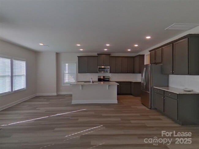 Photo - 112 Halesworth Rd