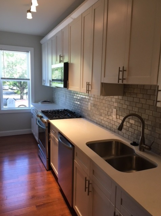 Building Photo - 117 Orleans St Unit 2-bed 1-bath 1 Rental