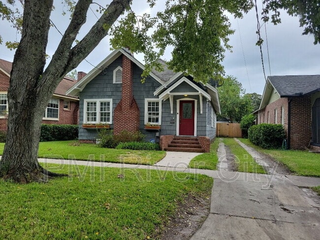 Building Photo - 1306 Challen Ave Rental