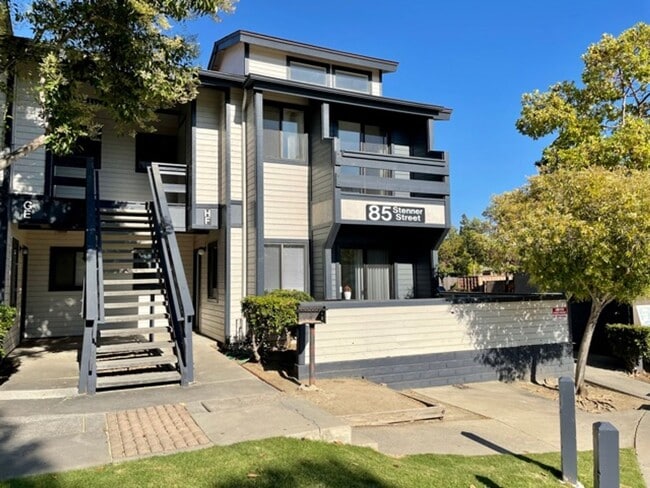Building Photo - Upgraded 2 Bedroom, 2 Bathroom Cedar Creek Condo by Cal Poly