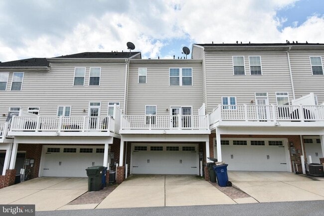 Photo - 7575 Willow Bottom Rd