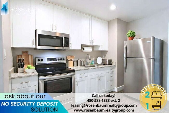 Building Photo - 550 W 9th St