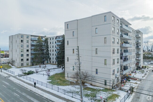 Photo - Rose Garden Apartments