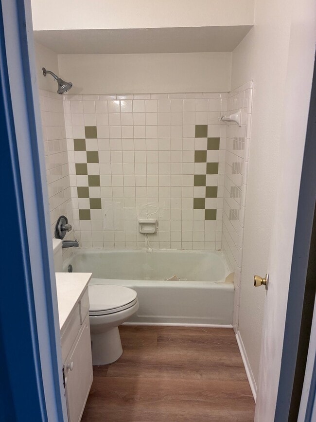 Photo - 2117 Giuffrias Ave