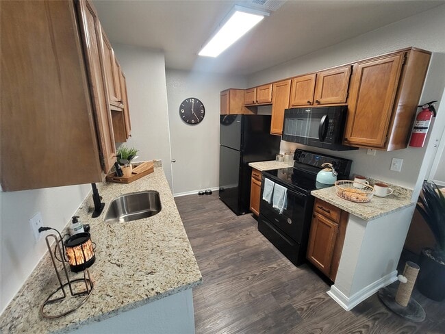 Photo - 7250 W Greens Rd