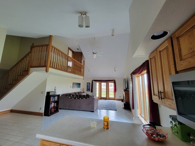 Photo - 3325 Cumming Ave