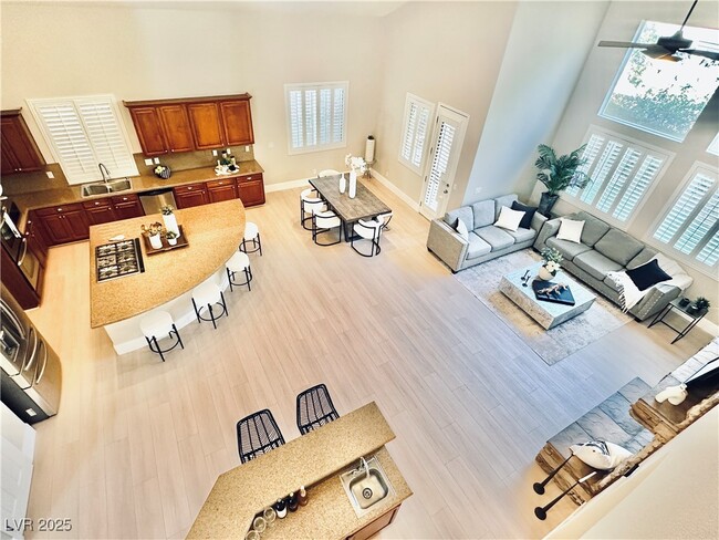 Building Photo - 858 La Sconsa Dr