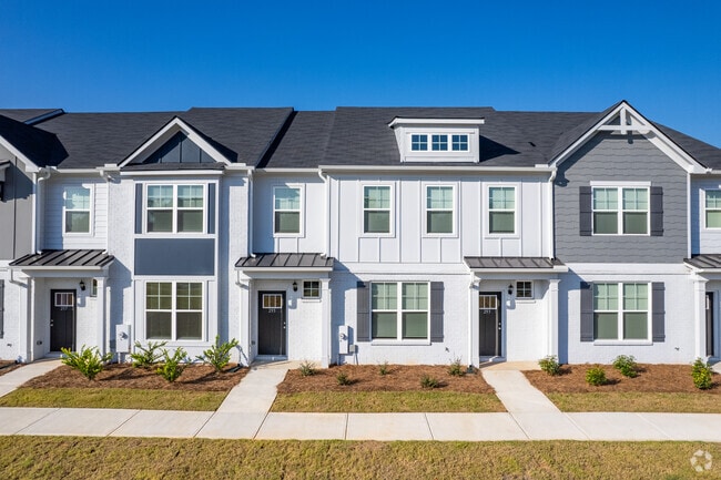 Photo - The Hamilton