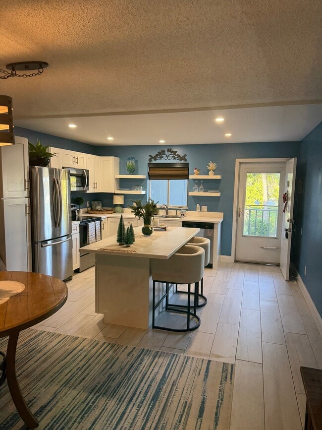 Photo - 5635 Rattlesnake Hammock Rd