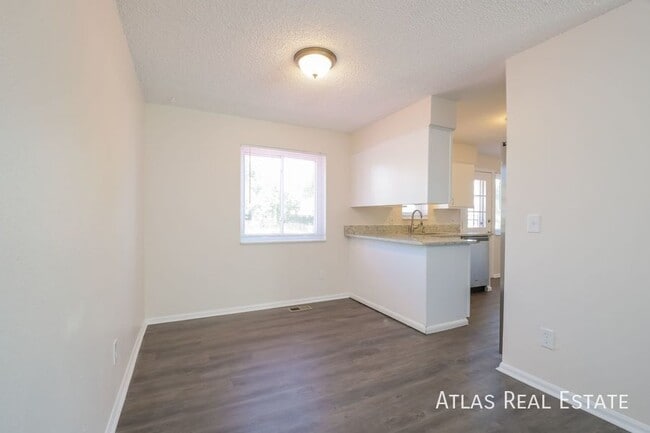 Photo - 15135 E Bails Pl