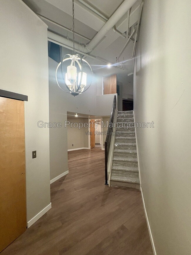 Photo - 1617 California St Unit 2f