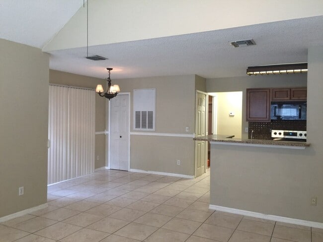 Photo - 625 Greencove Terrace Unit #127