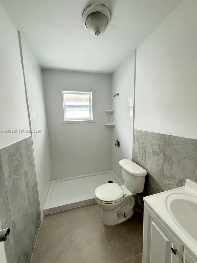 Photo - 242 SW 11th St Unit 1