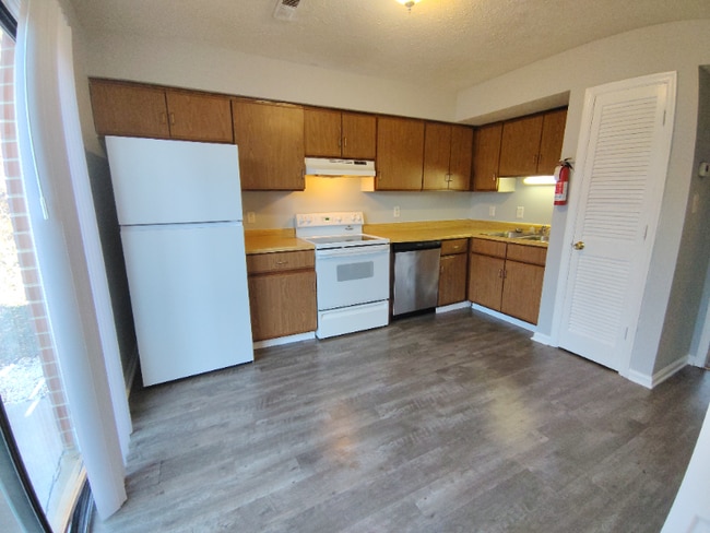 Photo - 16 Duiguid Dr Unit 81 Duiguid