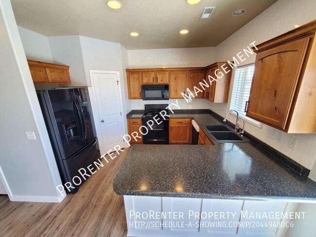 Photo - 1005 N 740 W