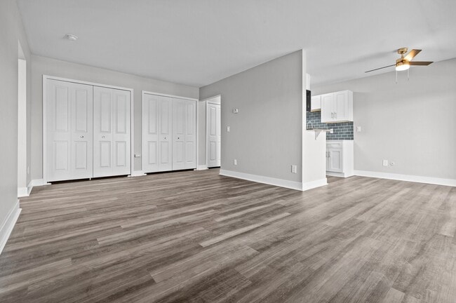 Photo - Sunnymede Apartments - Troy, MI