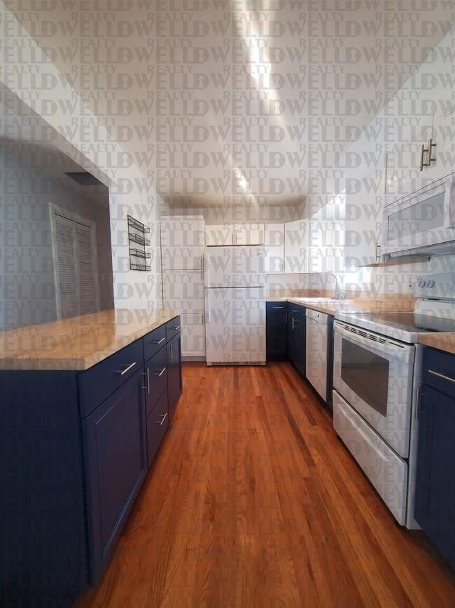 Photo - 4613 N Weber St