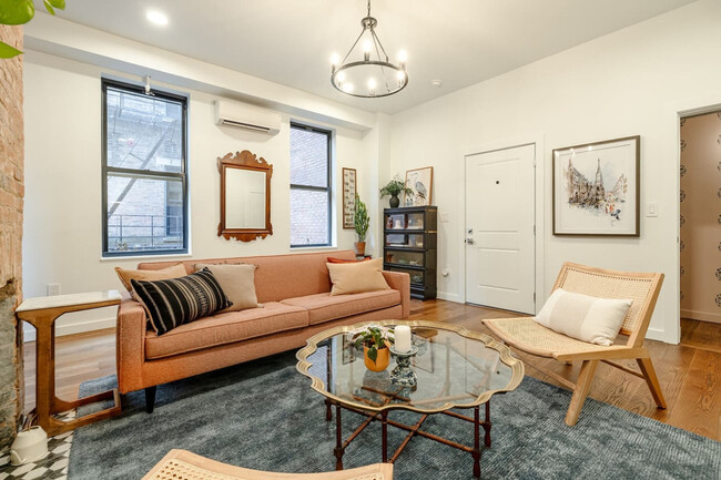Building Photo - 1510 Race St Unit ID1056157P Rental
