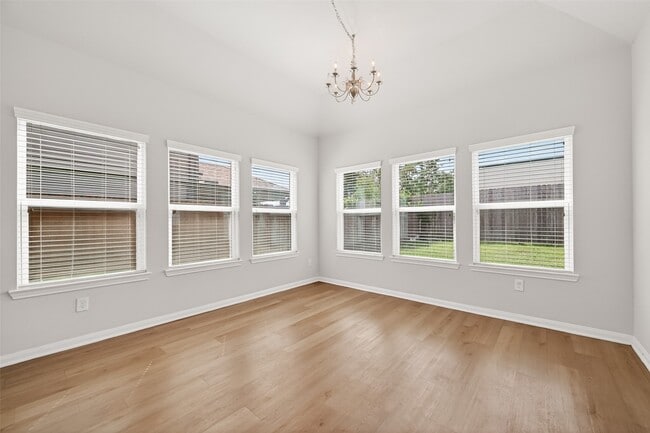 Photo - 1701 Cindy Ln