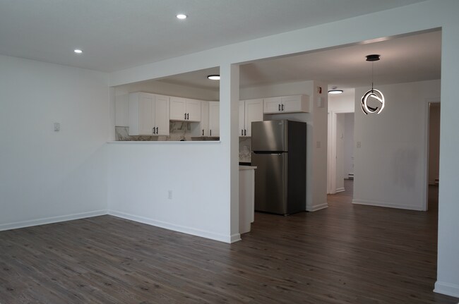 Get $250 off First Month Rent