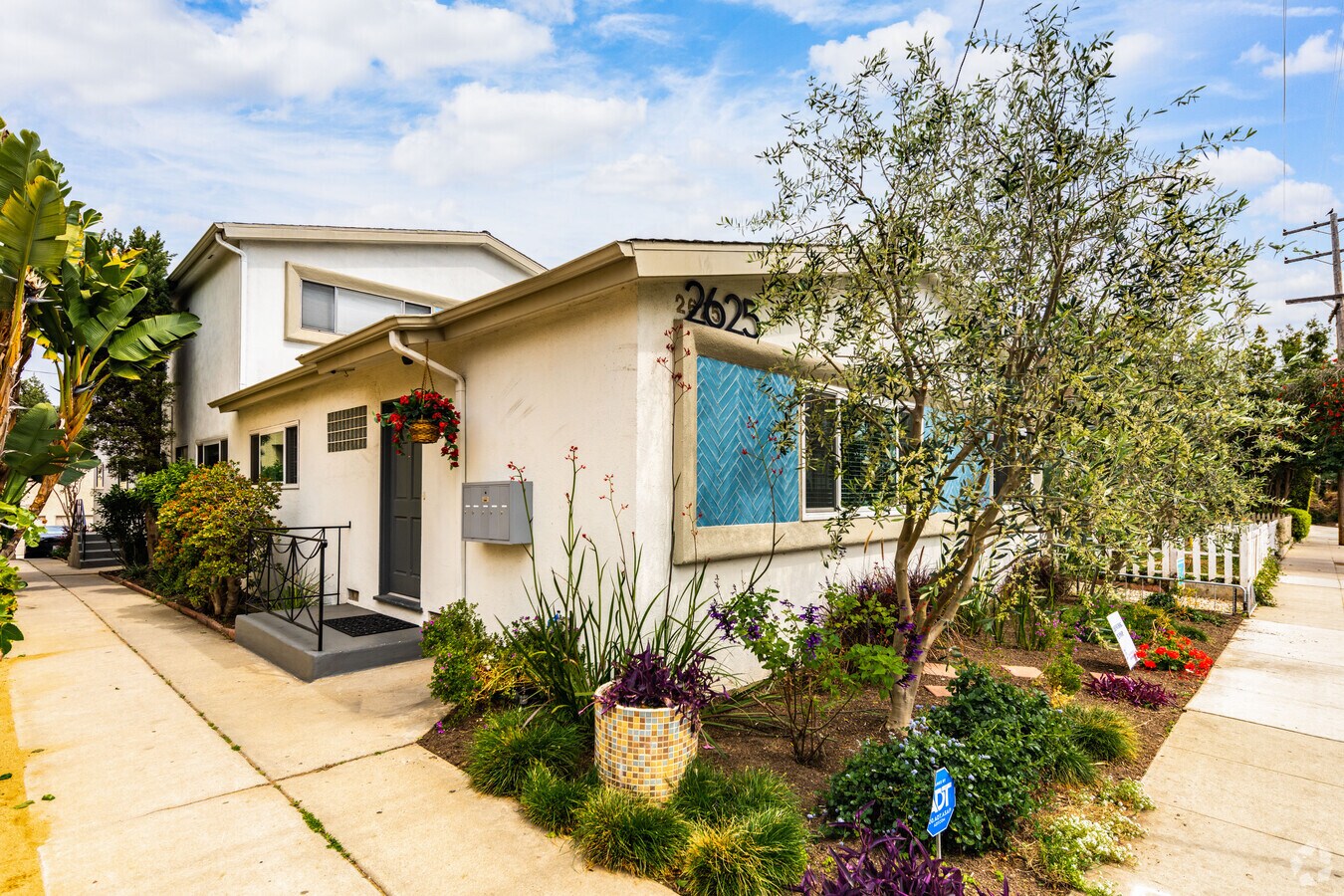 Primaria - 2625 4th St