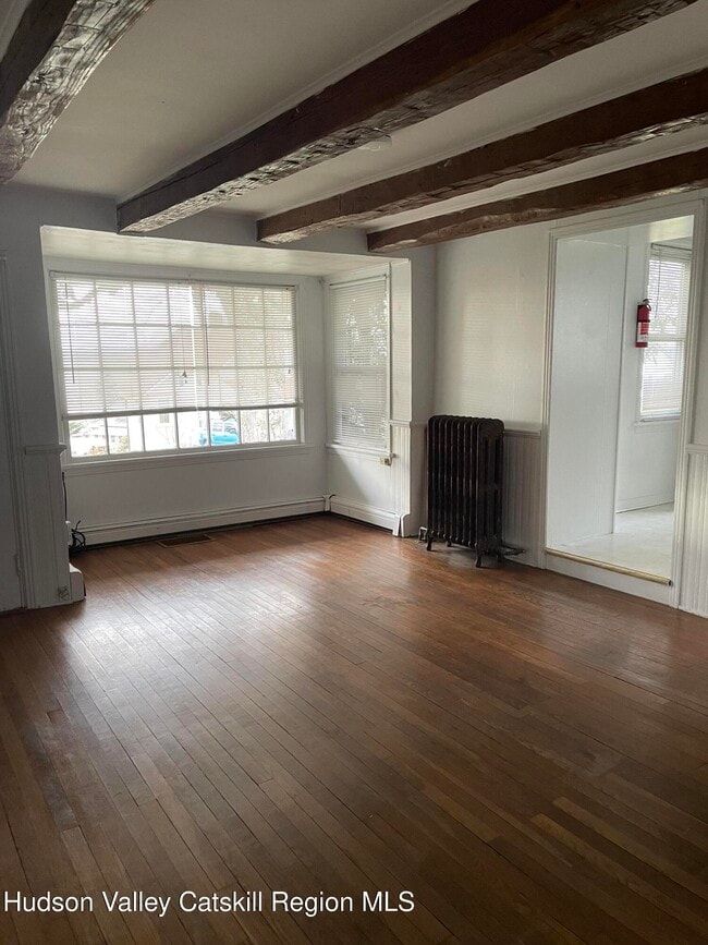 Photo - 42 Maple Ave