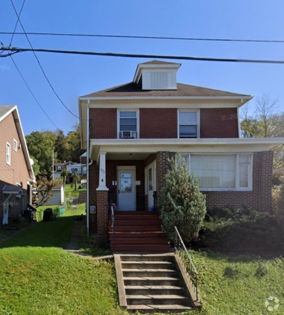 2nd floor duplex unit available 8/1 - 933 Highland Ave Unit 2nd floor Rental