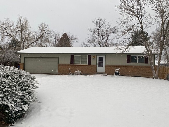 Building Photo - Spacious 3 bed home in Littleton