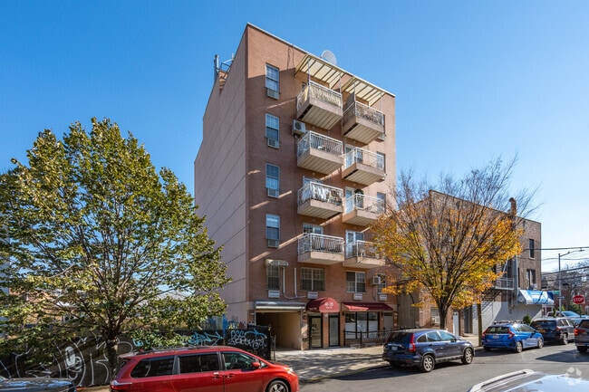 Building Photo - 41-35 67th St Rental