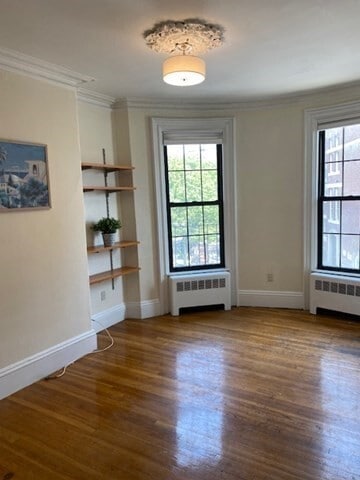 Building Photo - 145 Arlington St Unit 4 Rental