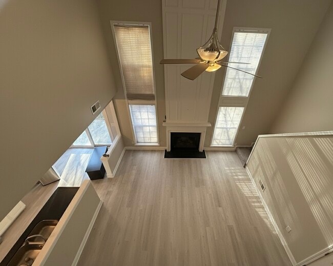 Photo - 13 Regency Rd