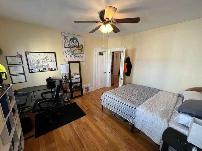 Photo - 7 Jay St Unit 2