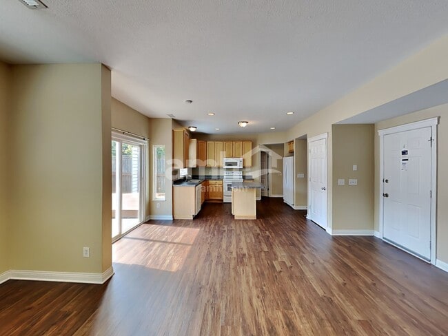 Photo - 328 Timbersmith Dr