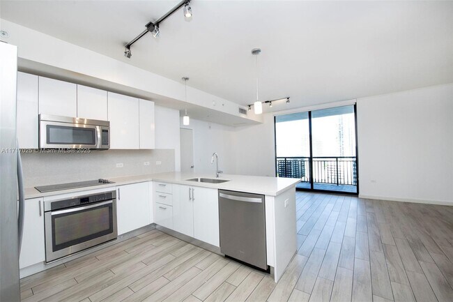 Photo - 999 SW 1st Ave Unit 2402