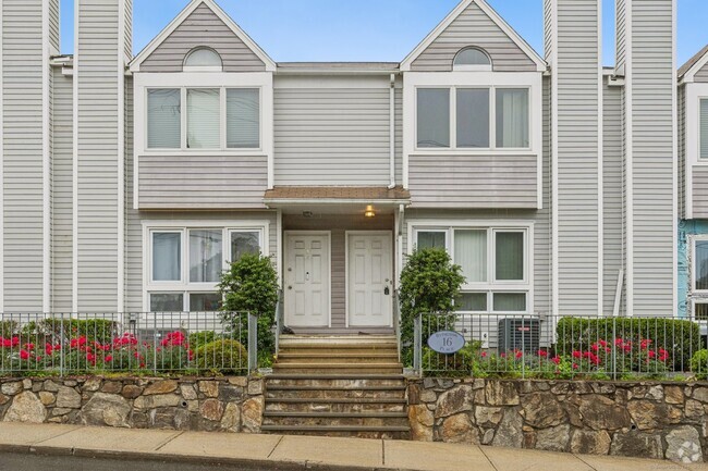 Building Photo - 16 Byington Pl Unit #4 Rental