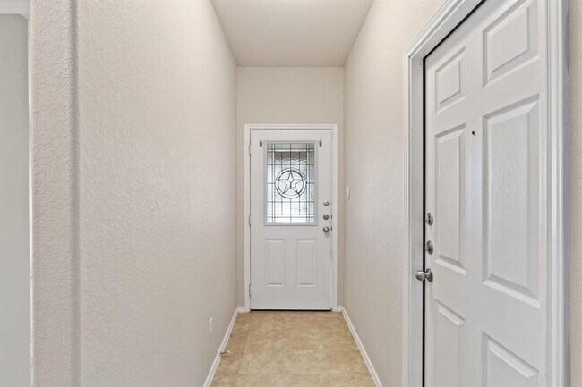 Photo - 6300 Dorothy Muree Dr