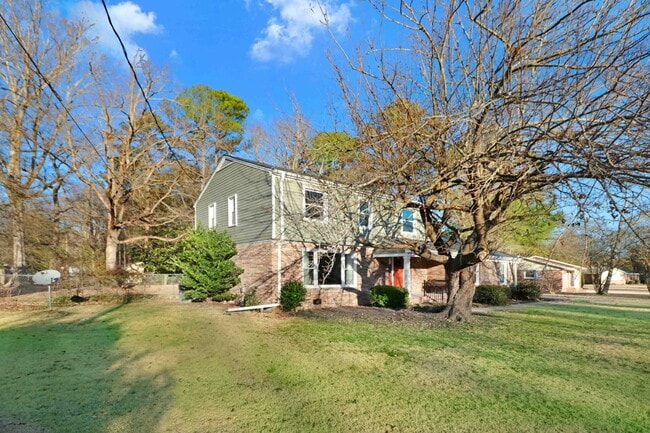 Photo - SPACIOUS & UPDATED 2-Story in Goldsboro *Convenient Location*